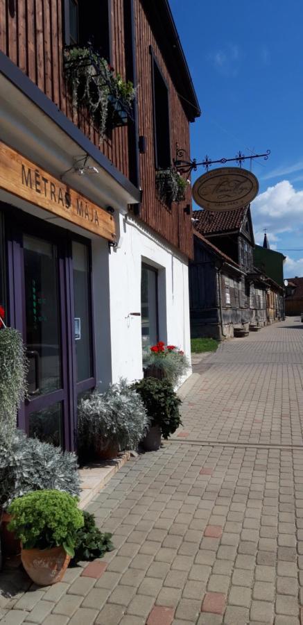 Metras Maja Hotel Aizpute Exterior photo